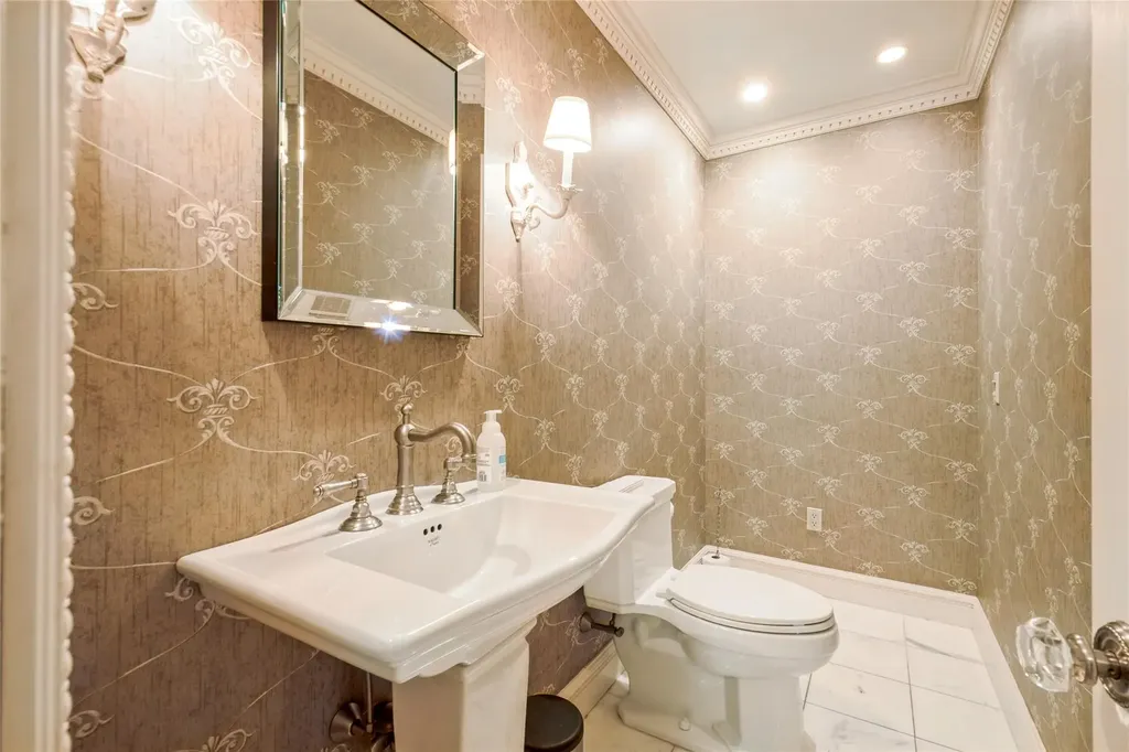 70 Indian Hill Road Mount Kisco NY 10549