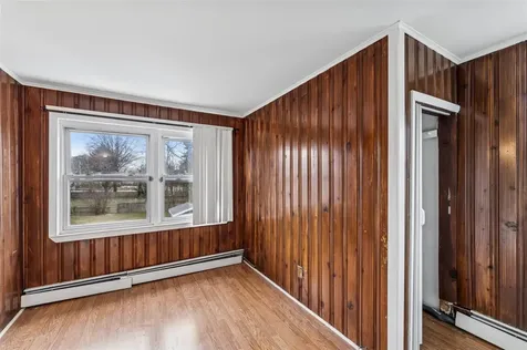 4 Foxcroft Road Albertson NY 11507