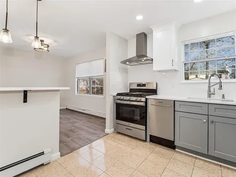 48 Inwood Avenue Poughkeepsie NY 12601