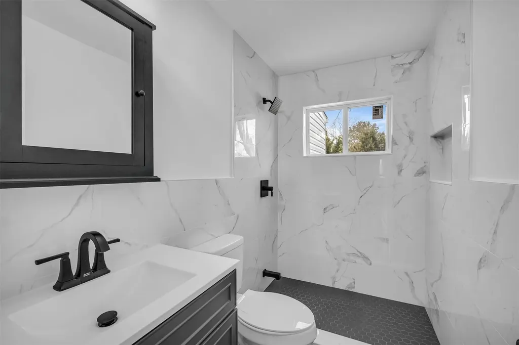 495 Hawkins Road Selden NY 11784