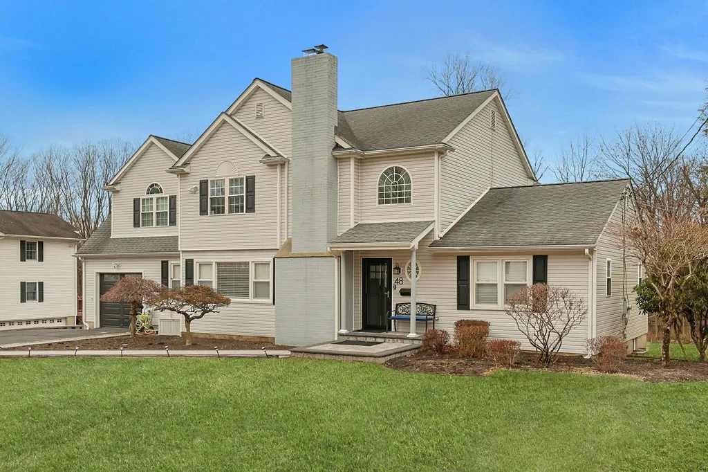 48 Galloway Lane Valhalla NY 10595