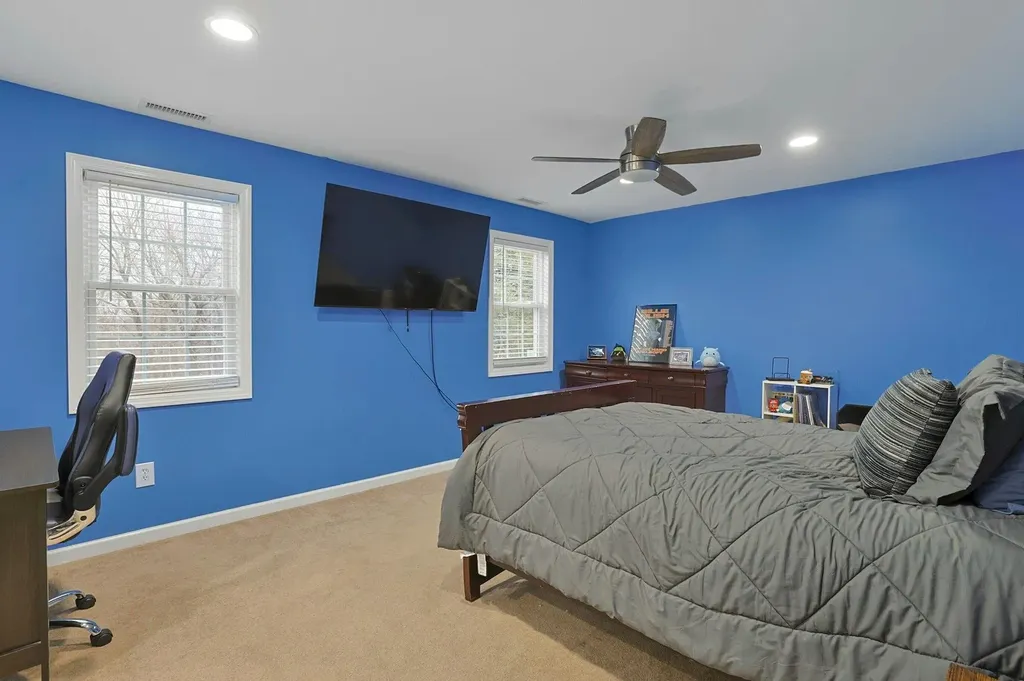 48 Galloway Lane Valhalla NY 10595