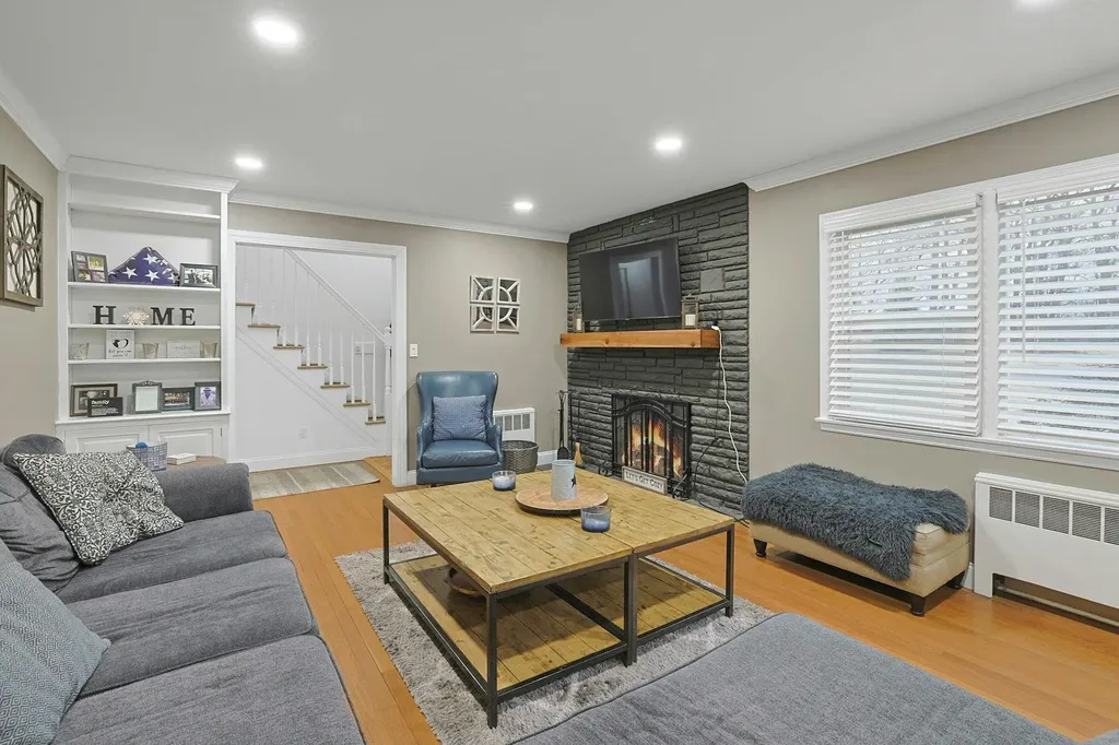 48 Galloway Lane Valhalla NY 10595
