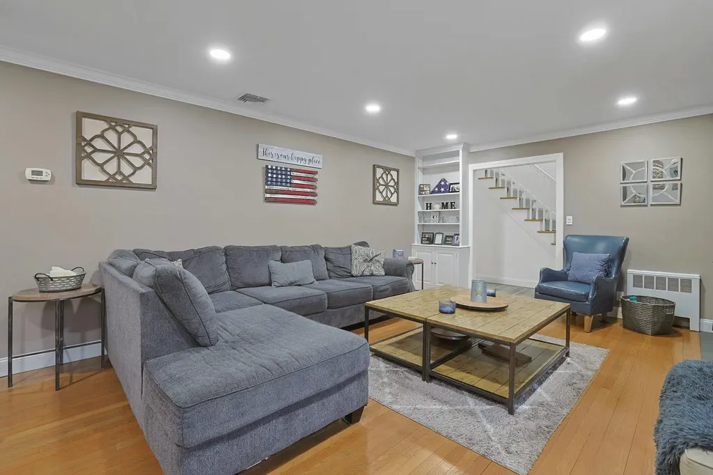 48 Galloway Lane Valhalla NY 10595