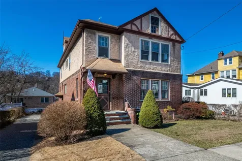 215 Sedgwick Avenue Yonkers NY 10705
