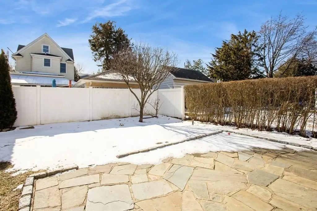 262 Battle Avenue White Plains NY 10606