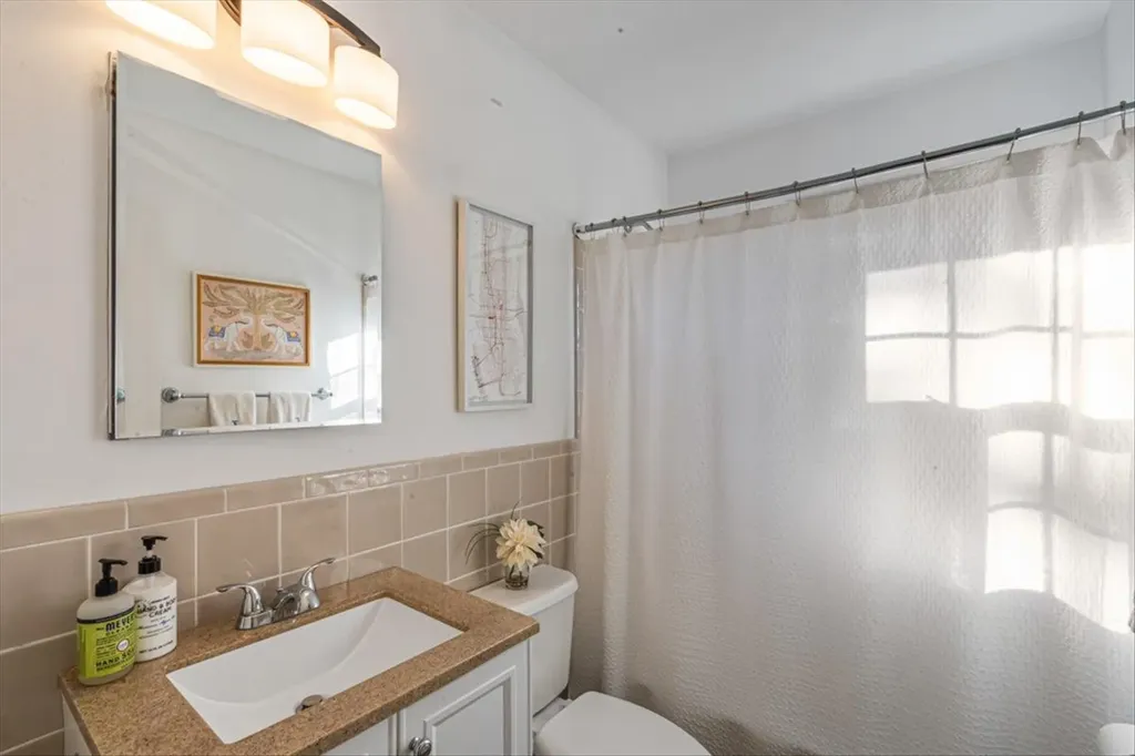 38 Maxwell Road Garden City NY 11530