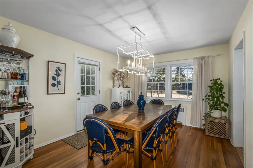 38 Maxwell Road Garden City NY 11530