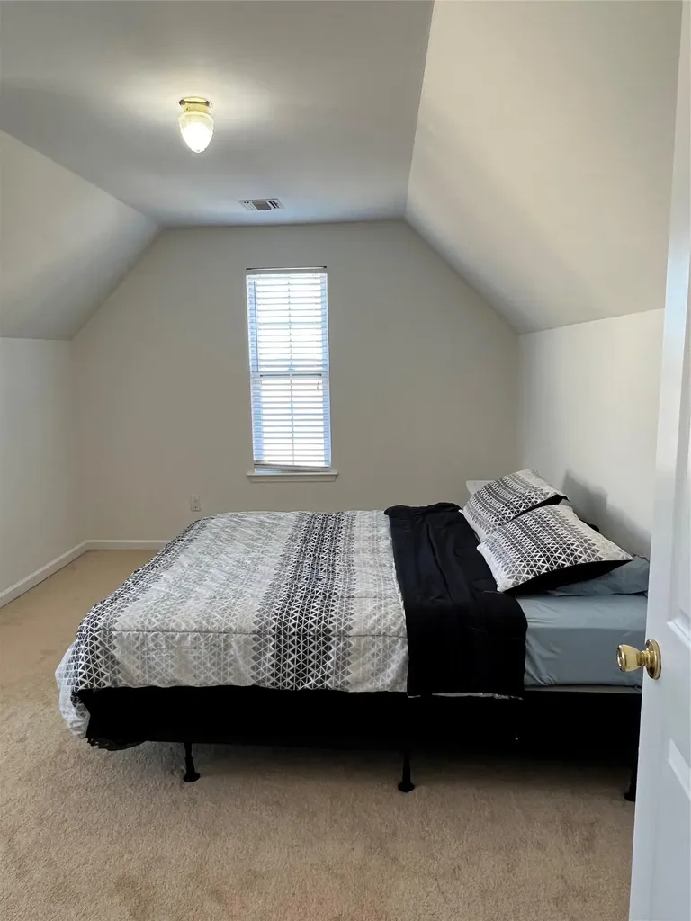 85 Windflower Lane Riverhead NY 11901