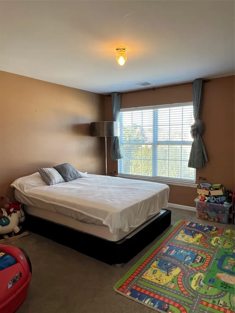 85 Windflower Lane Riverhead NY 11901