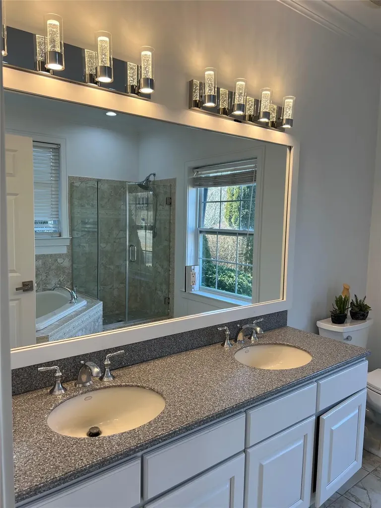 85 Windflower Lane Riverhead NY 11901