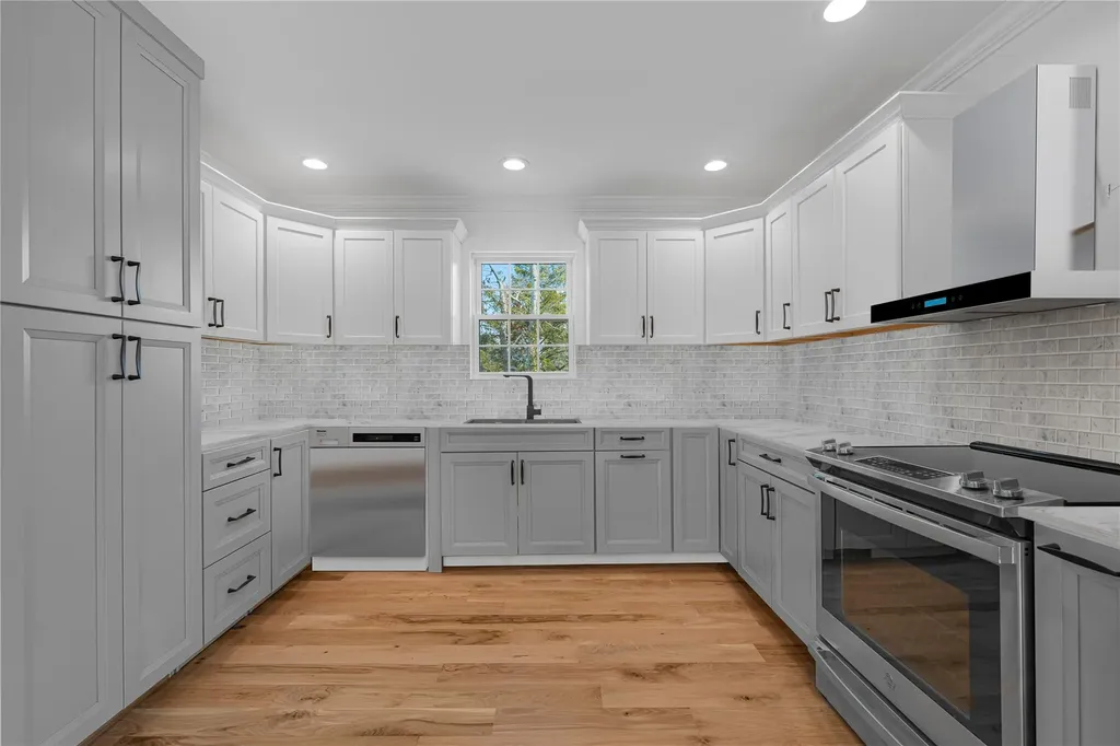 213 Holland Avenue Brookhaven NY 11763