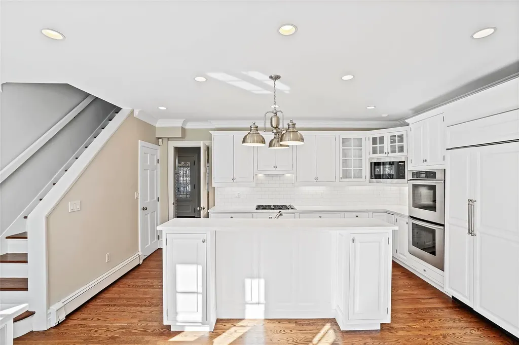 304 Loring Avenue Pelham NY 10803