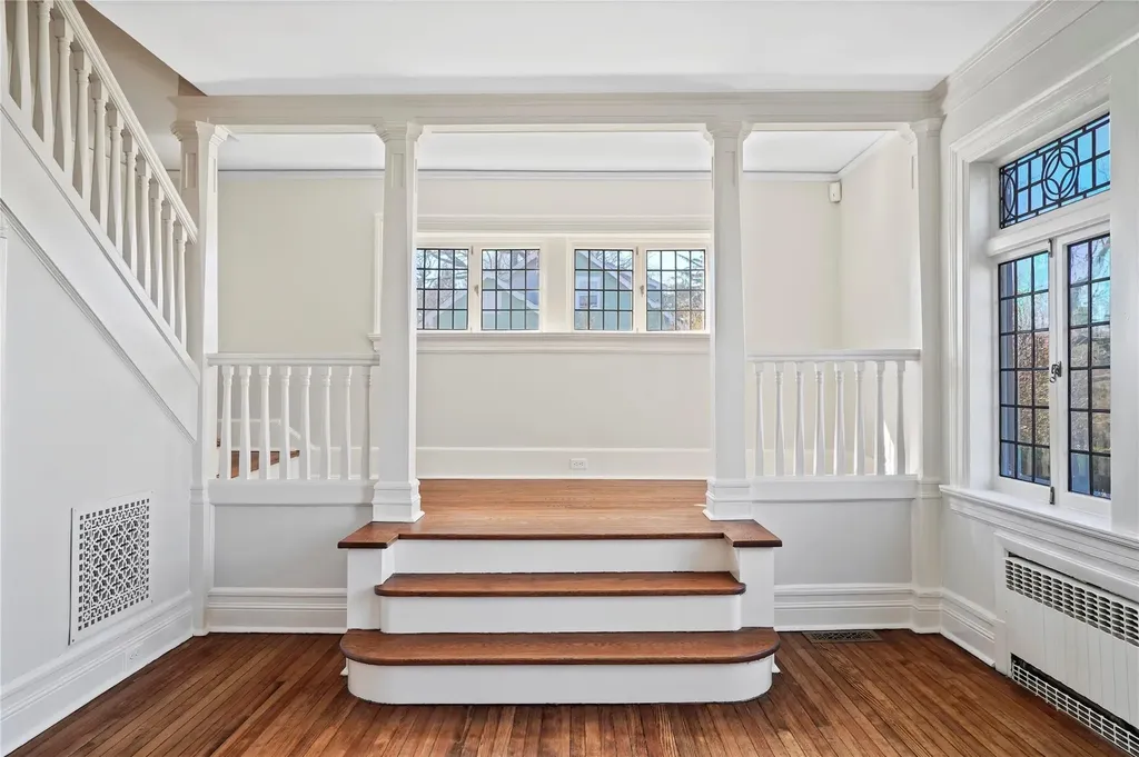 304 Loring Avenue Pelham NY 10803