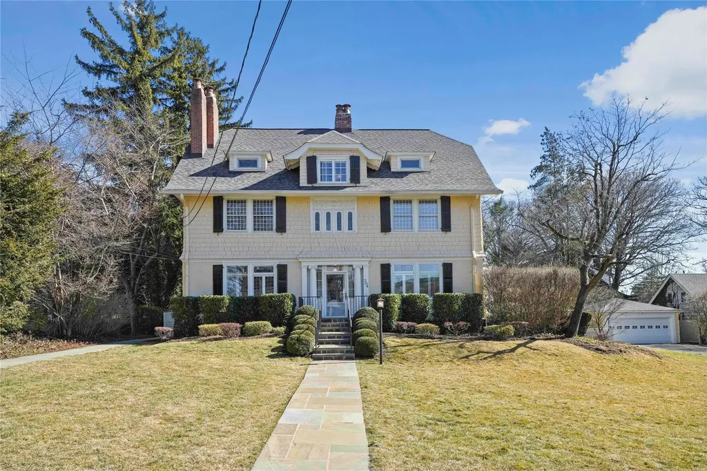 304 Loring Avenue Pelham NY 10803