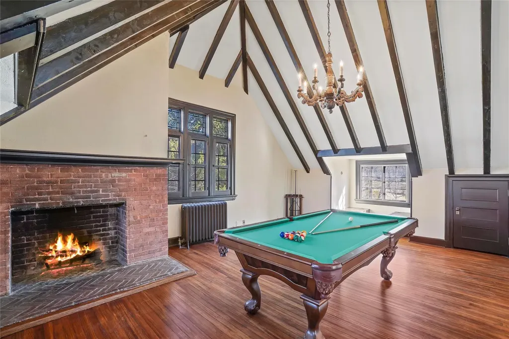 304 Loring Avenue Pelham NY 10803