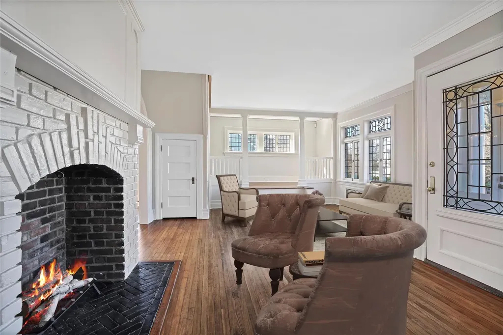 304 Loring Avenue Pelham NY 10803