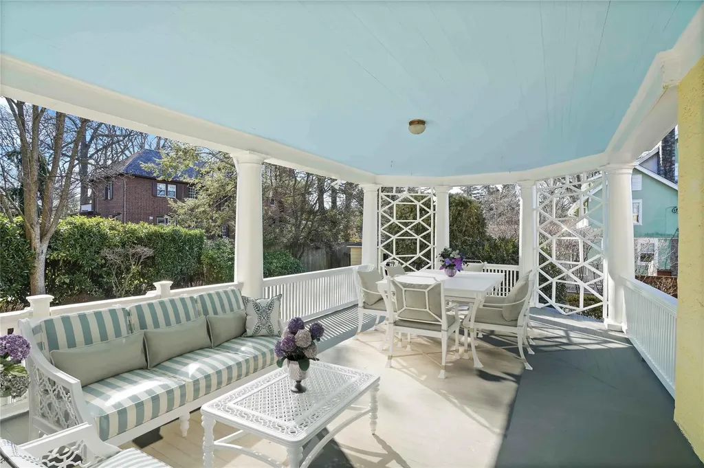 304 Loring Avenue Pelham NY 10803