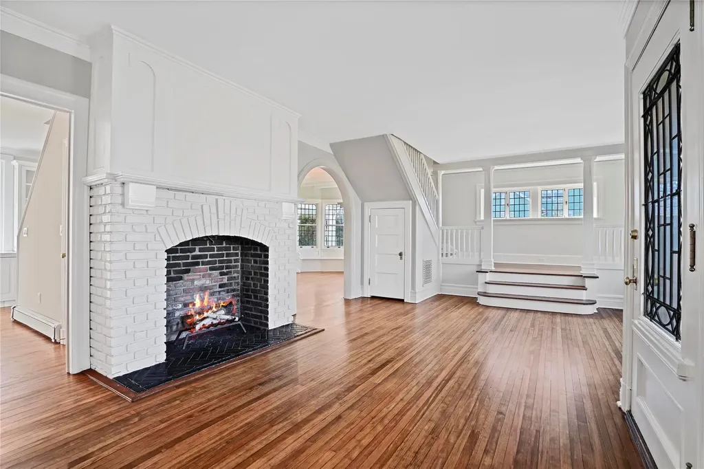 304 Loring Avenue Pelham NY 10803