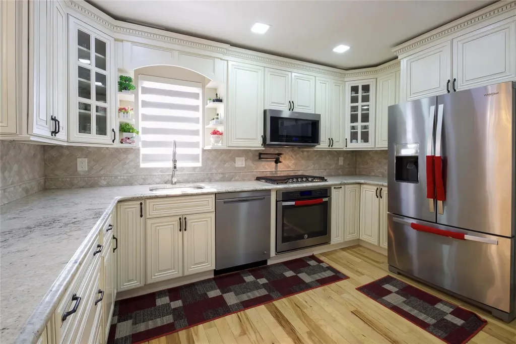 112 Shaw Avenue Valley Stream NY 11580