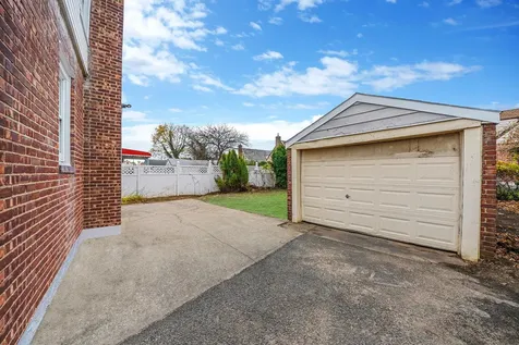 121-16 198th Street Springfield Gardens NY 11413