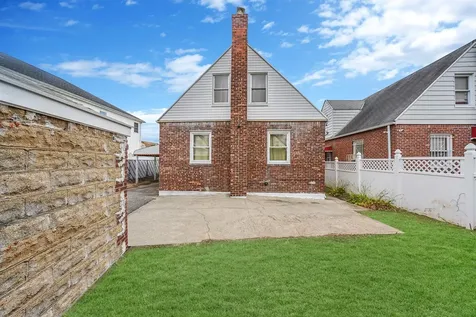 121-16 198th Street Springfield Gardens NY 11413