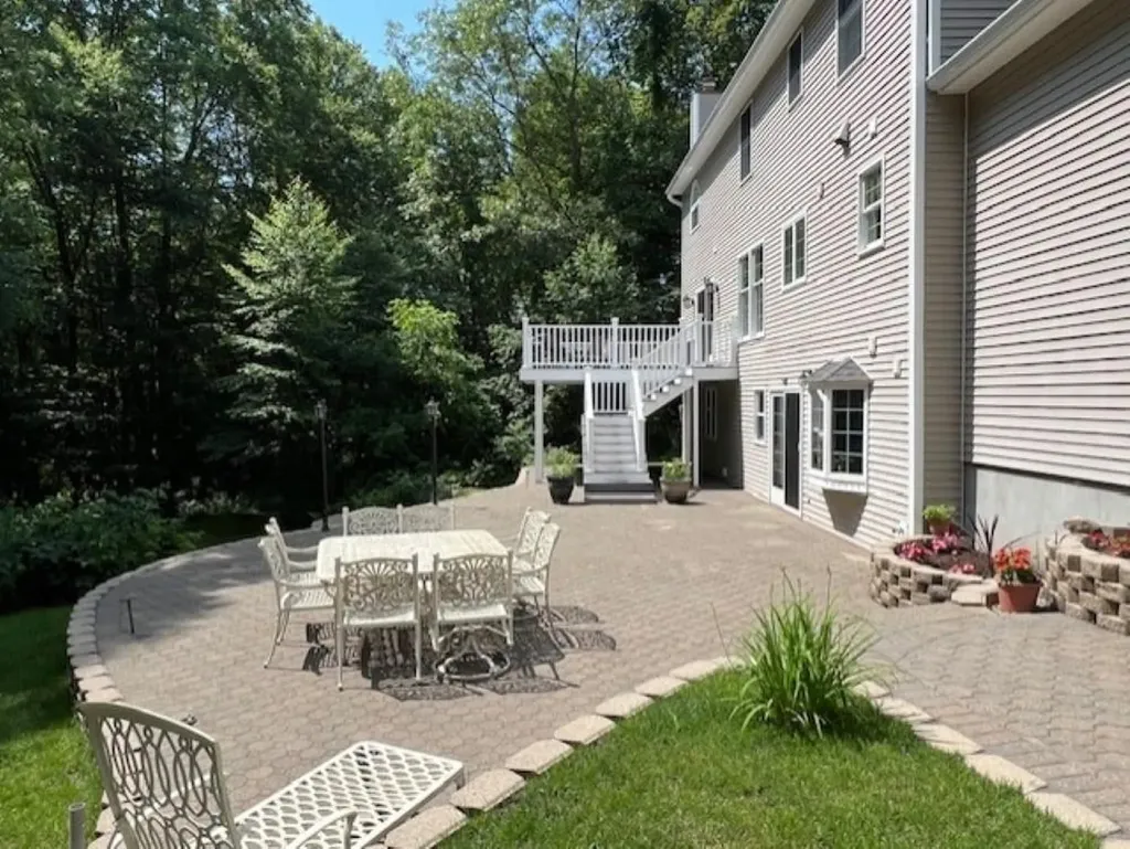 10 Stonewall Drive Holmes NY 12531