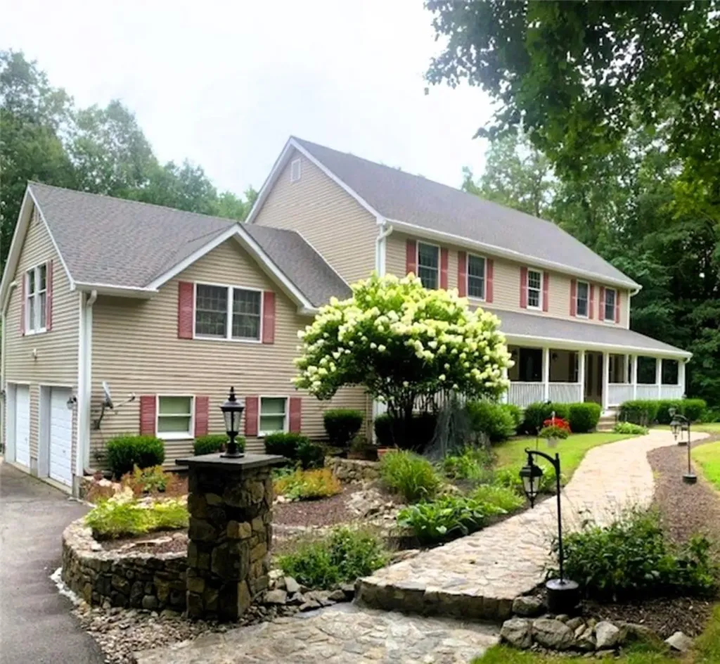 10 Stonewall Drive Holmes NY 12531