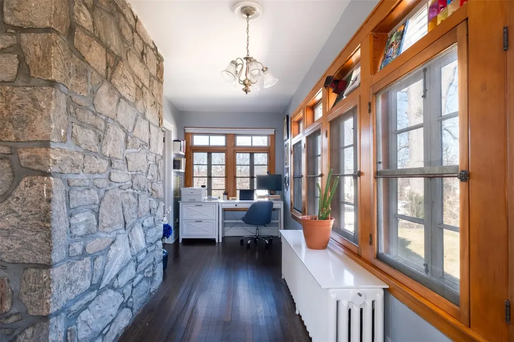 178 Westminster Drive Yonkers NY 10710
