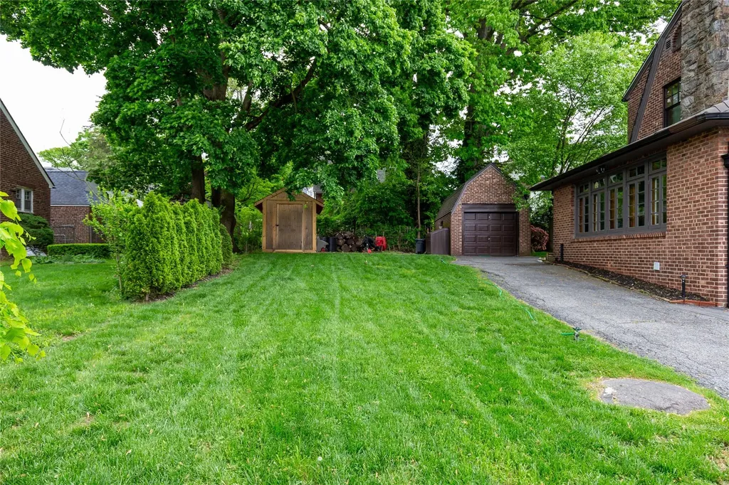 178 Westminster Drive Yonkers NY 10710