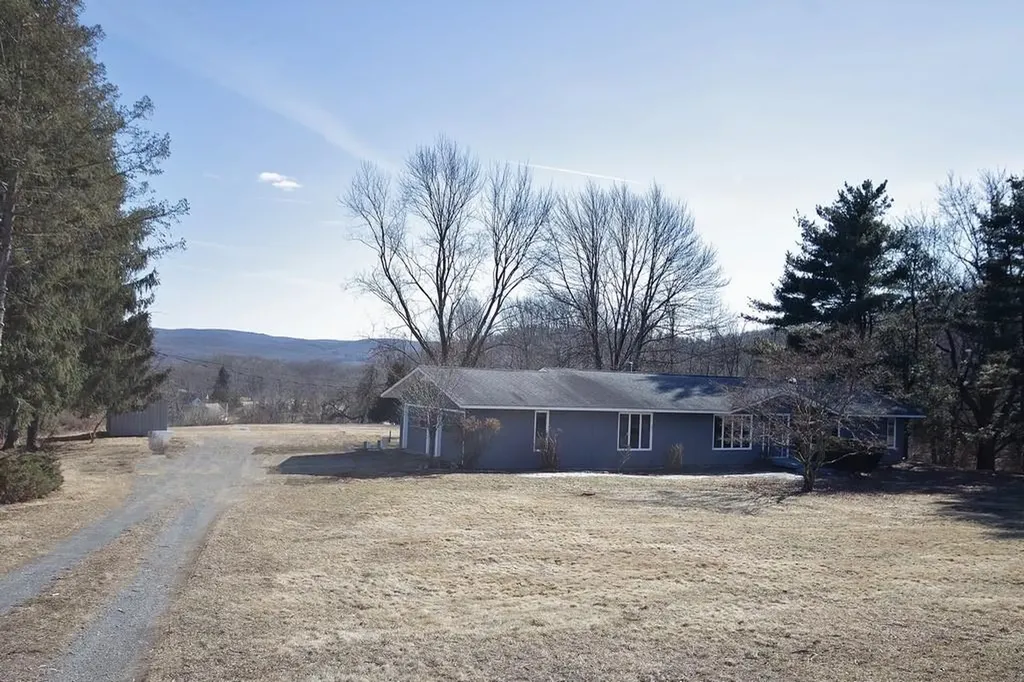 16 Ayr Road Chester NY 10918