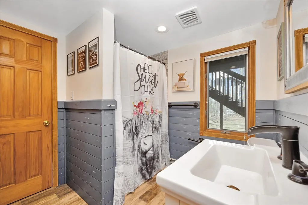 35 Daisy Drive Kings Park NY 11754
