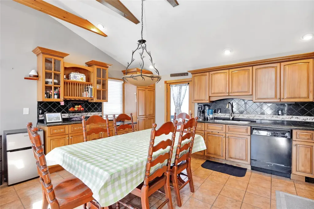 35 Daisy Drive Kings Park NY 11754