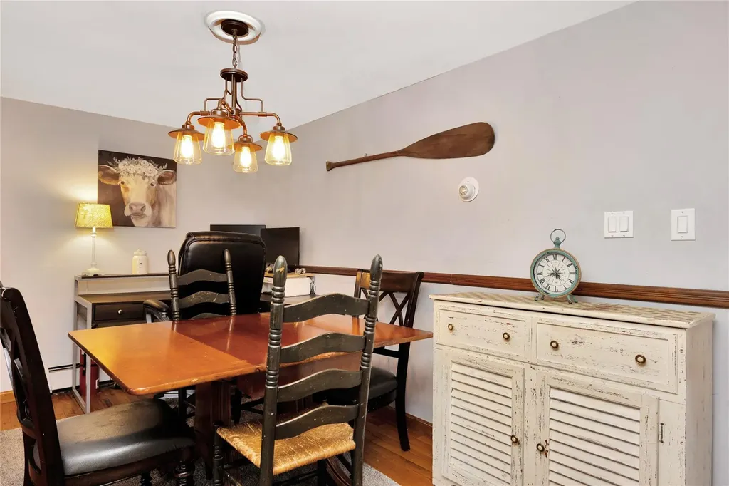 35 Daisy Drive Kings Park NY 11754