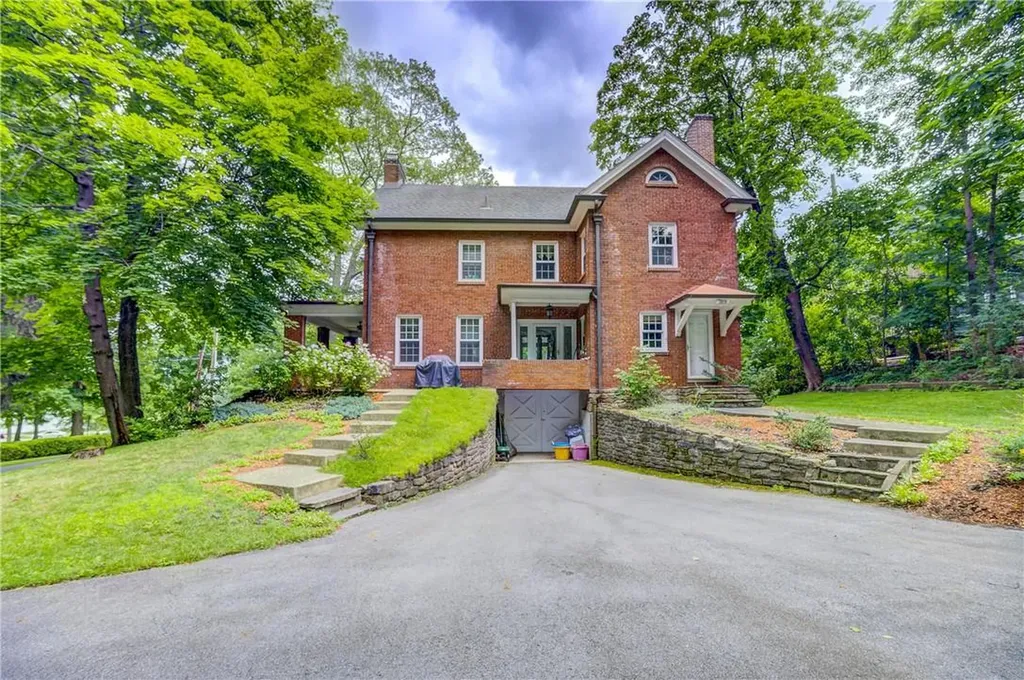 425 Stage Road Monroe NY 10950
