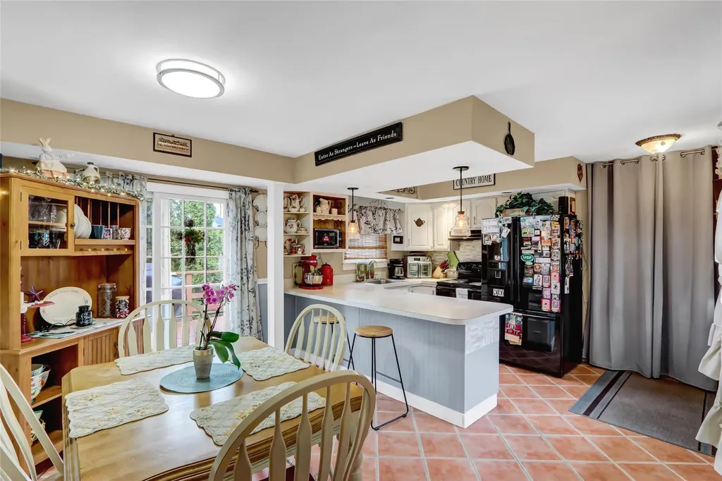 28 Williams Street Centereach NY 11720