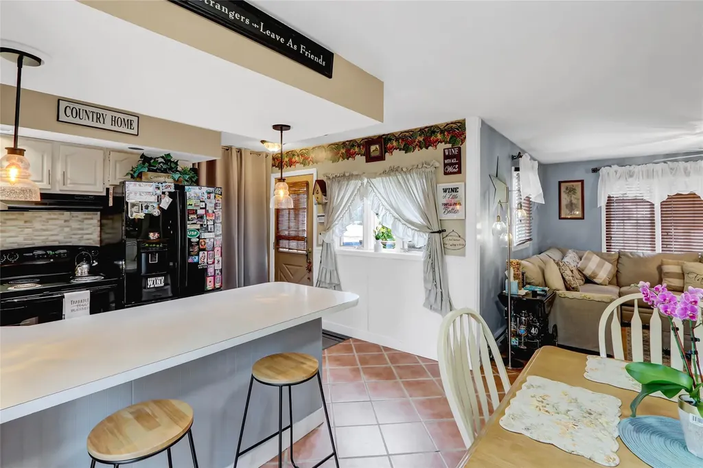 28 Williams Street Centereach NY 11720