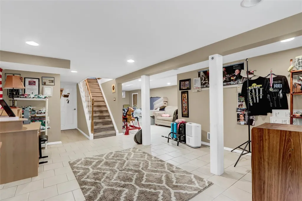 28 Williams Street Centereach NY 11720