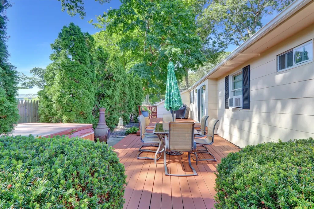 28 Williams Street Centereach NY 11720
