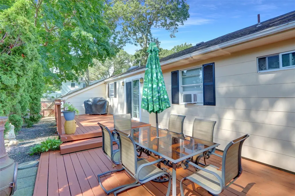 28 Williams Street Centereach NY 11720