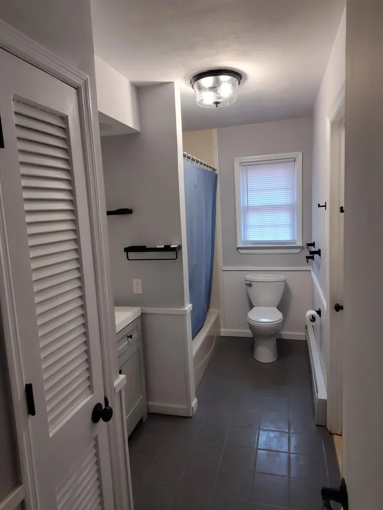 16 Robert Drive Hyde Park NY 12538