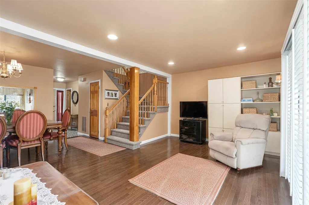 9 Rockledge Drive Suffern NY 10901