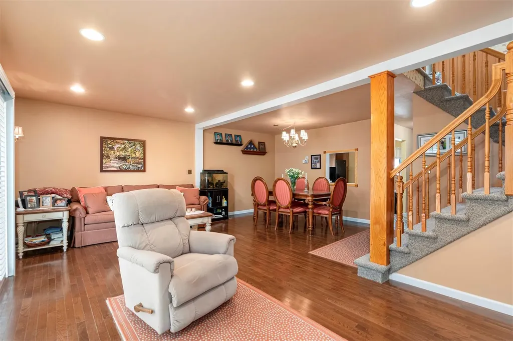 9 Rockledge Drive Suffern NY 10901