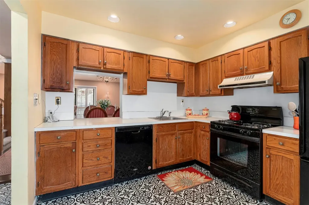 9 Rockledge Drive Suffern NY 10901