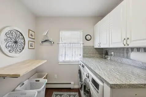 24 Palmetto Drive Shirley NY 11967