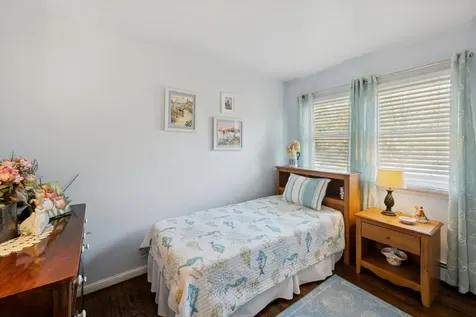 24 Palmetto Drive Shirley NY 11967