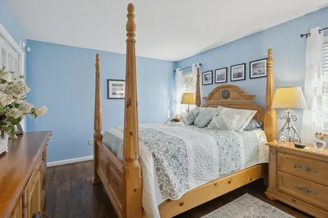 24 Palmetto Drive Shirley NY 11967