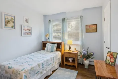 24 Palmetto Drive Shirley NY 11967