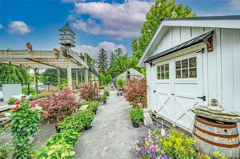 185-191 N Country Road Mount Sinai NY 11766