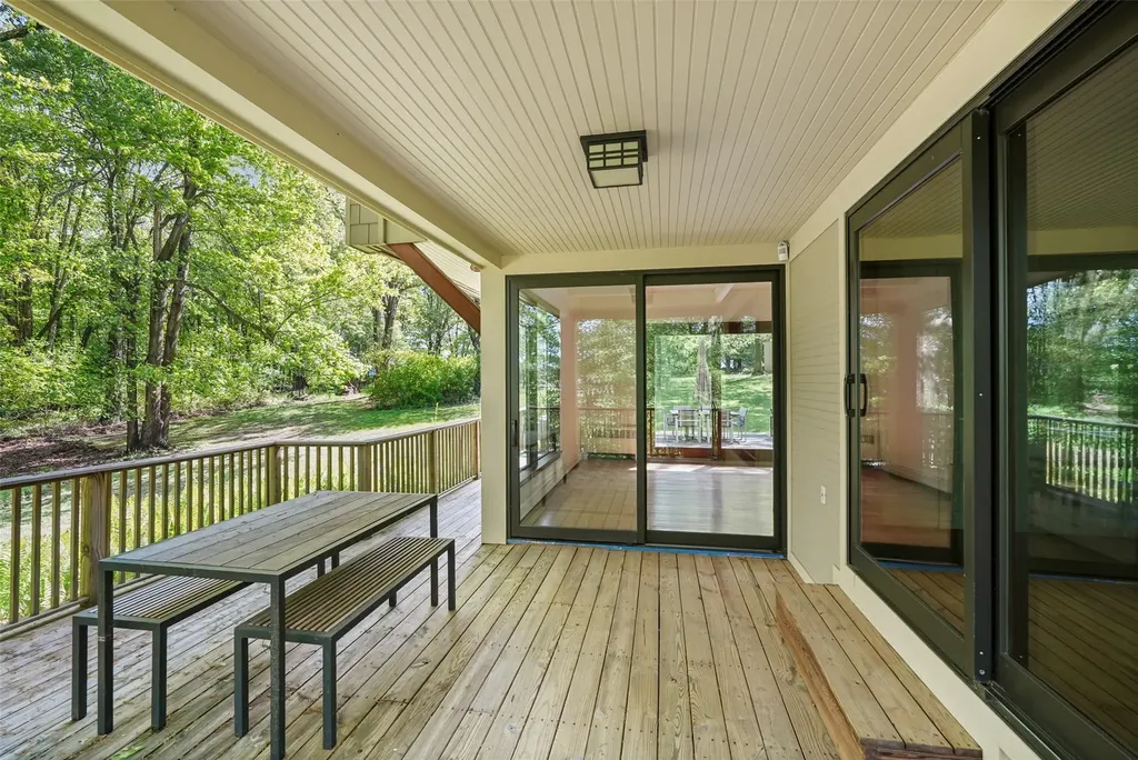 25 Moseman Avenue Katonah NY 10536